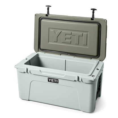 65 Hard Cooler - US 8530
