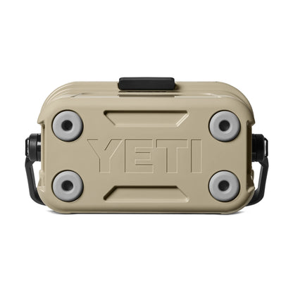 8 Hard Cooler - US 3018