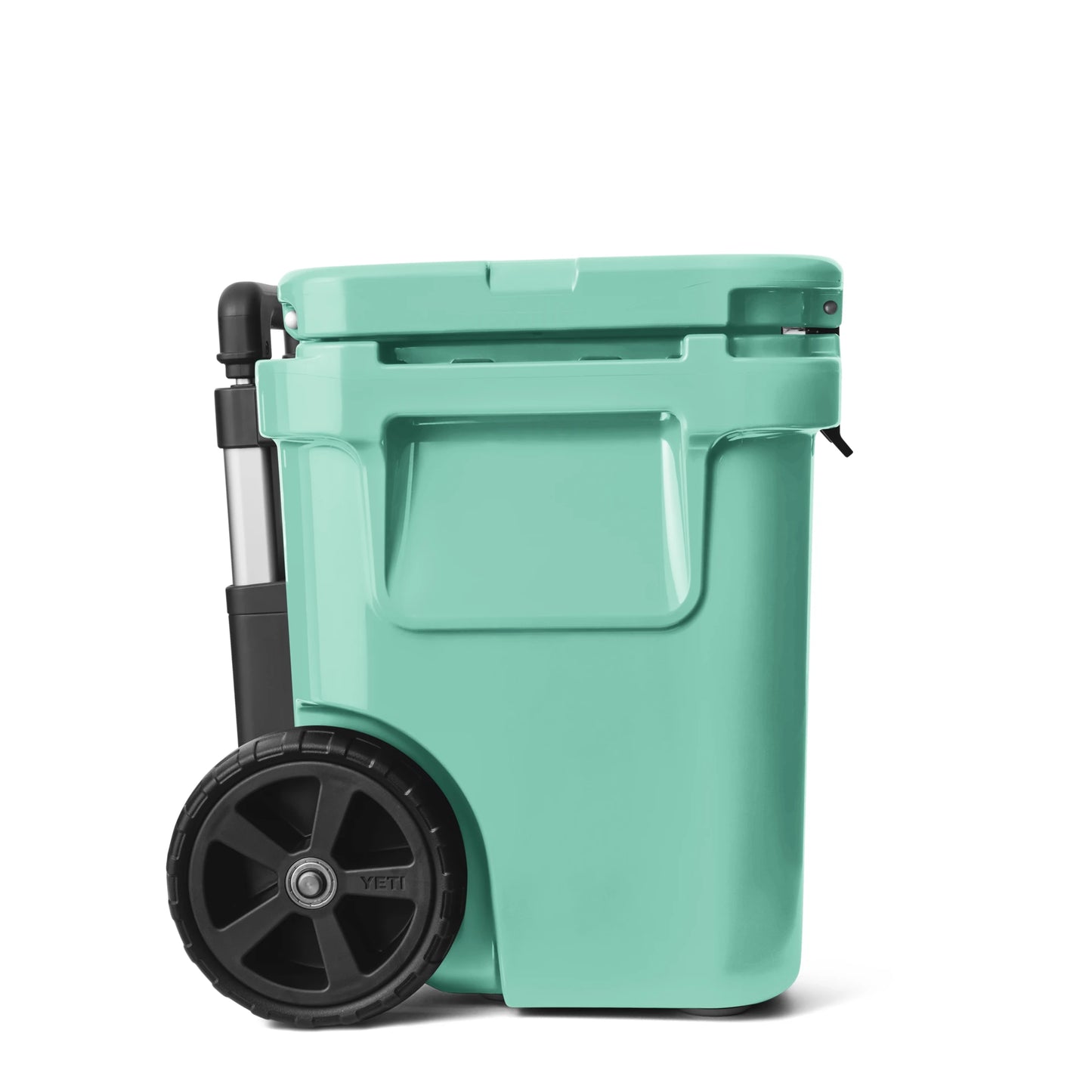 32 Wheeled Cooler - US 4421