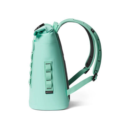 M12 Backpack Soft Cooler - US 7440