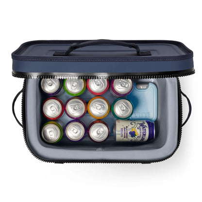 18 Soft Cooler - US 8383
