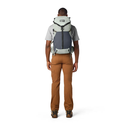 32L Men's Hiking Pack - US 2037