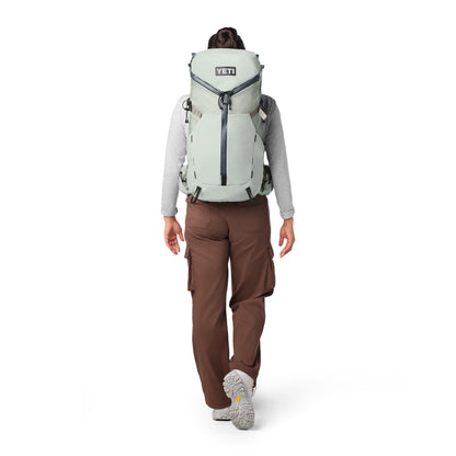 32L Women's Hiking Pack - US 8434