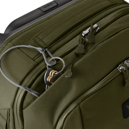 35L/22" Carry-On Luggage - US 2271