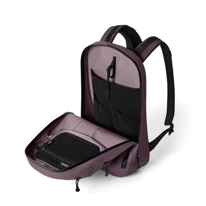 15L All-Weather Backpack - US 7573