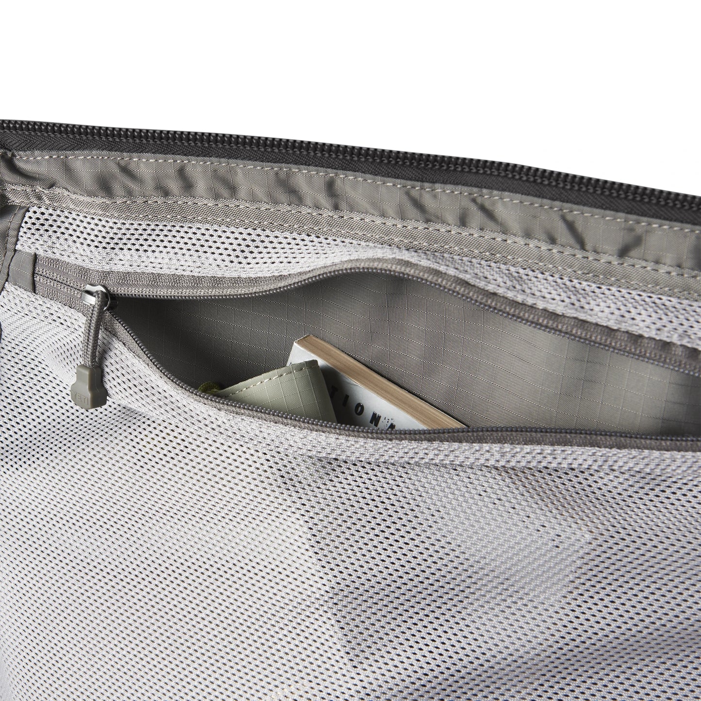 60L Travel Duffel - US 9000