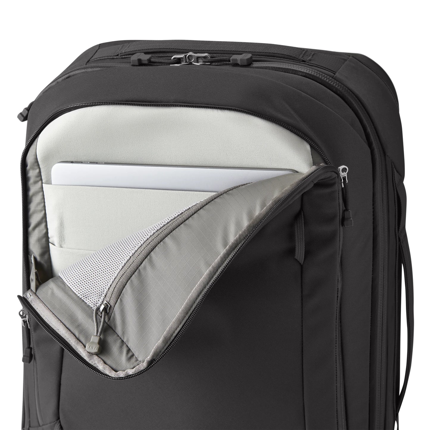 35L/22" Carry-On Luggage - US 9301