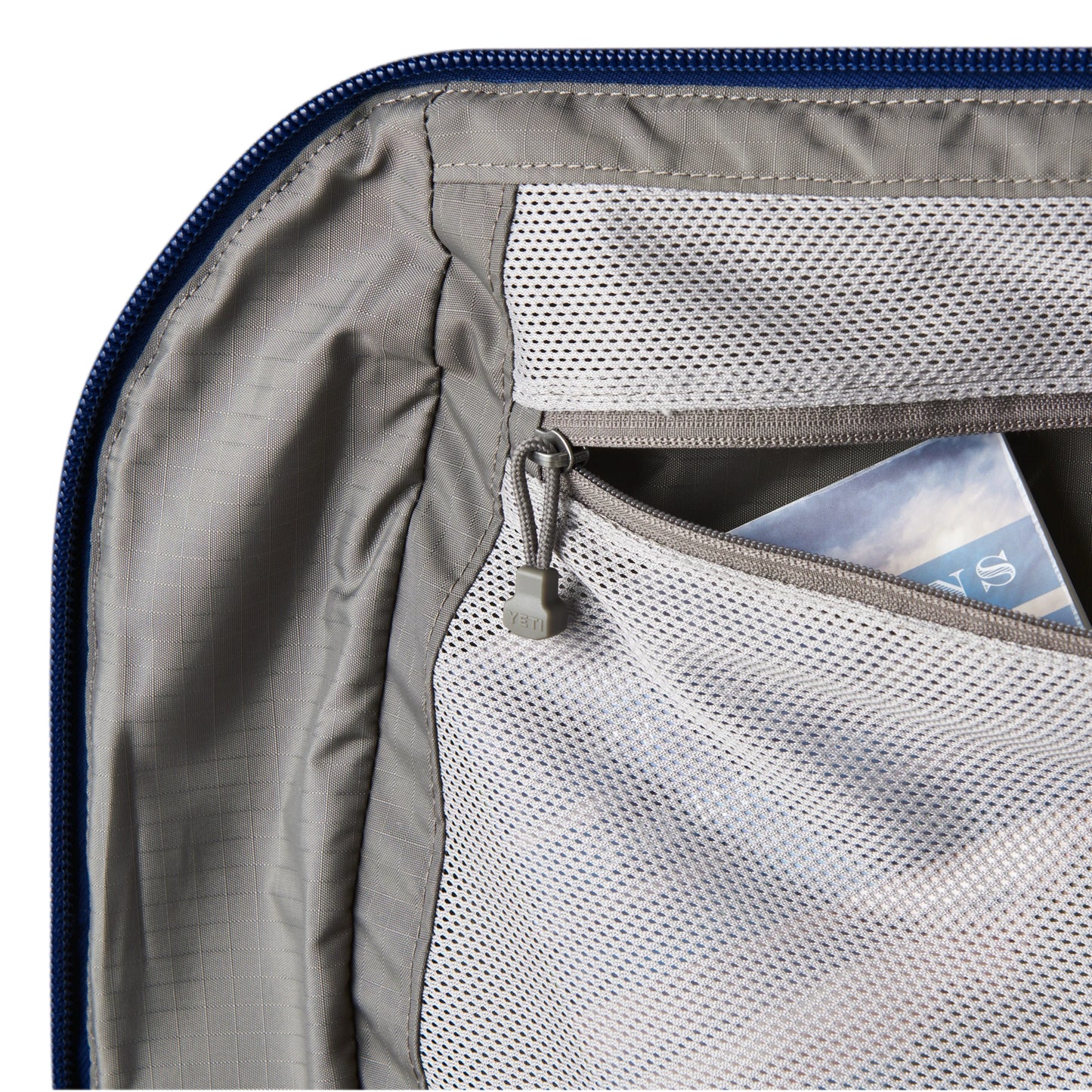 40L Travel Duffel - US 8271