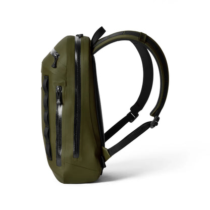 15L All-Weather Backpack - US 8338