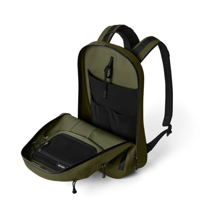 15L All-Weather Backpack - US 8338