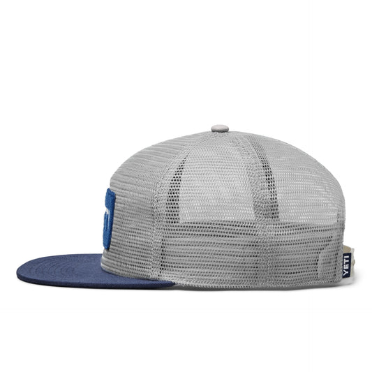 Flat Brim Mesh Hat - US 9868