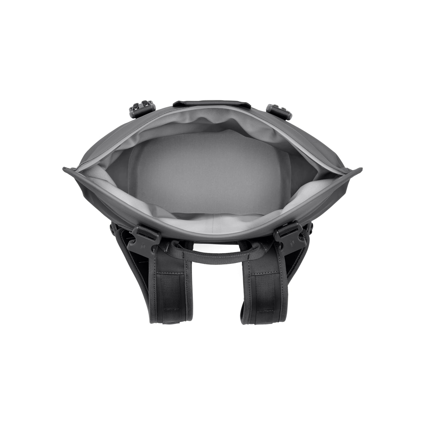 M12 Backpack Soft Cooler - US 4007