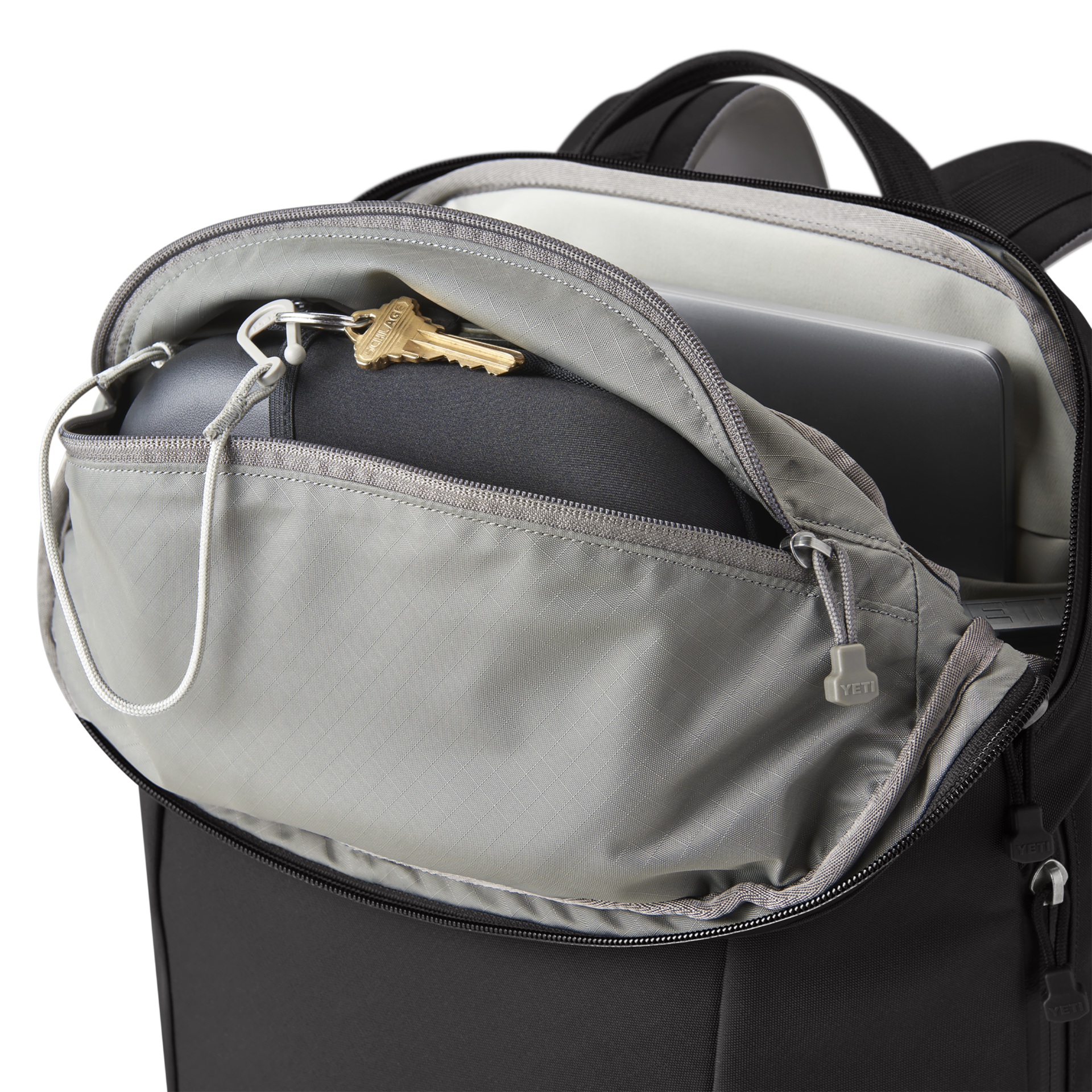 Crossroads 22L Backpack
